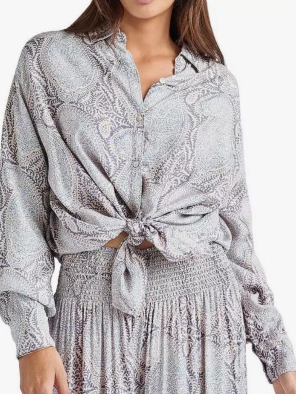 Splendid Collection Mackenzie Paisley Long Sleeve Button Up Blouse Size Medium